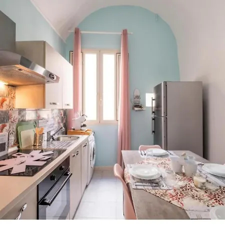 Apartment White *