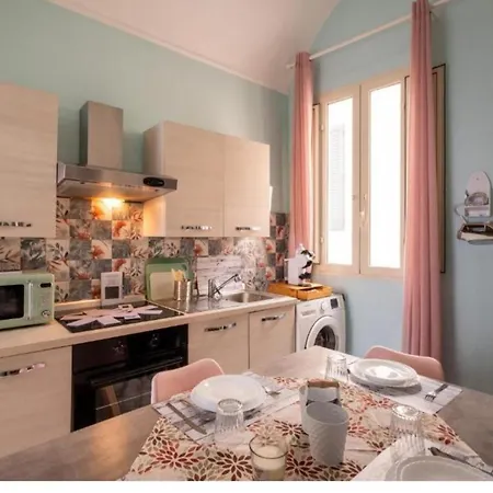 White Apartment Gallipoli