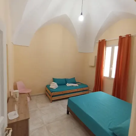 Apartment White Gallipoli
