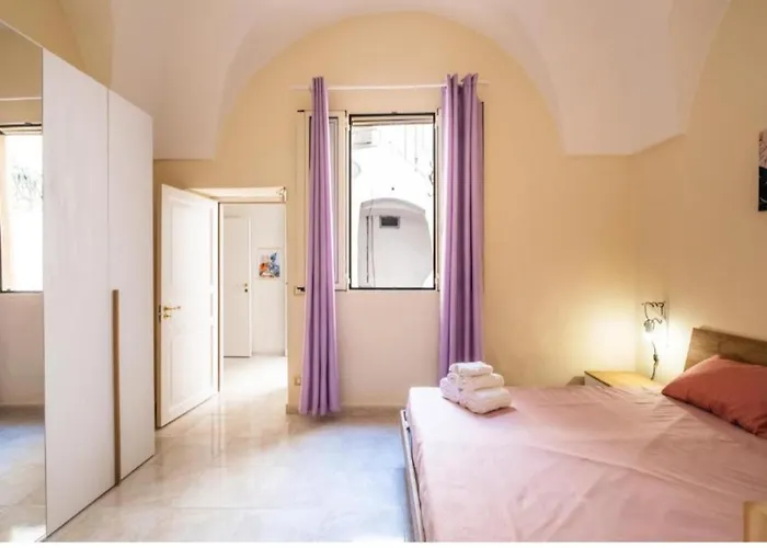 Apartment White Gallipoli